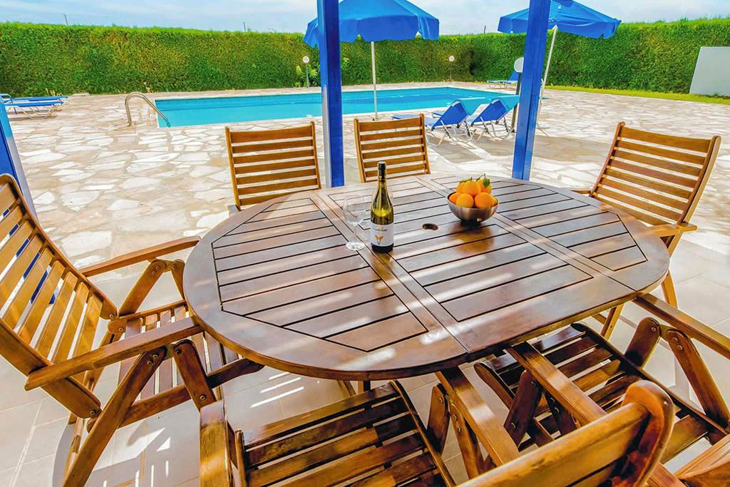 PFO_85760_Villa_Ino_0823_04.jpg