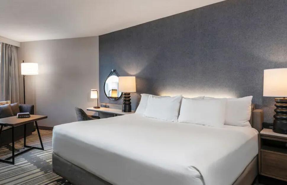 Hyatt-Regency-Houston-8.jpg