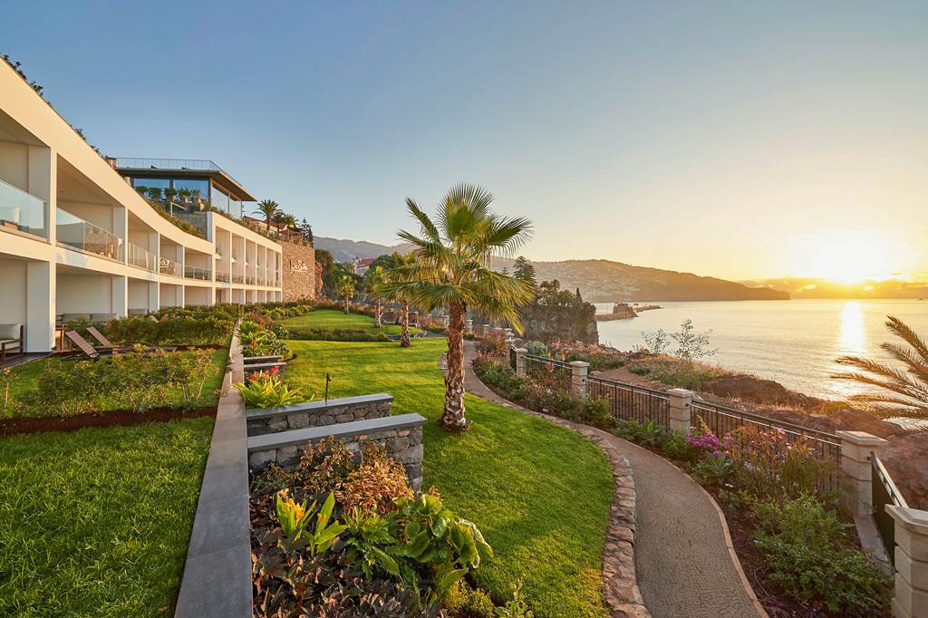 FNC_78351_Les_Suites_at_The_Cliff_Bay_1019_05.jpg