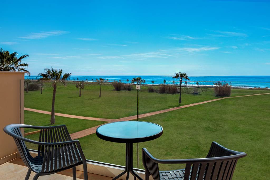 LCA_86963_Ramada_Hotel_&_Suites_By_Wyndham_Ayia_Napa_0324_05.jpg