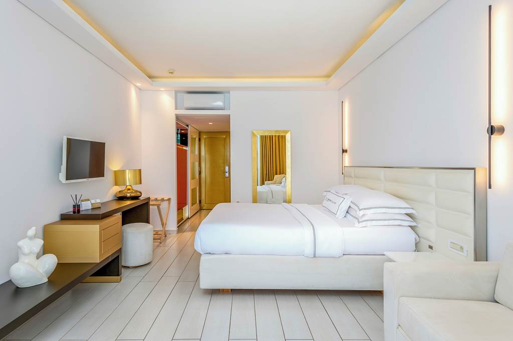 KGS_70318_Diamond_Deluxe_Hotel_1124_23.jpg