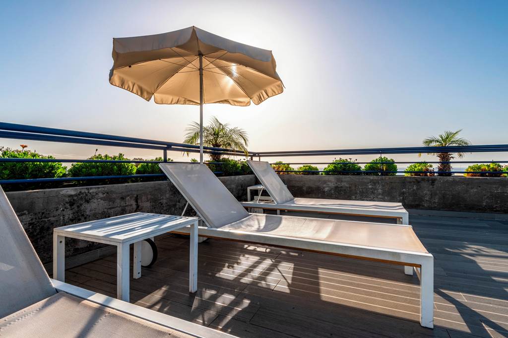 FNC_80483_Terrace_Mar_Suite_Hotel_0424_12.jpg