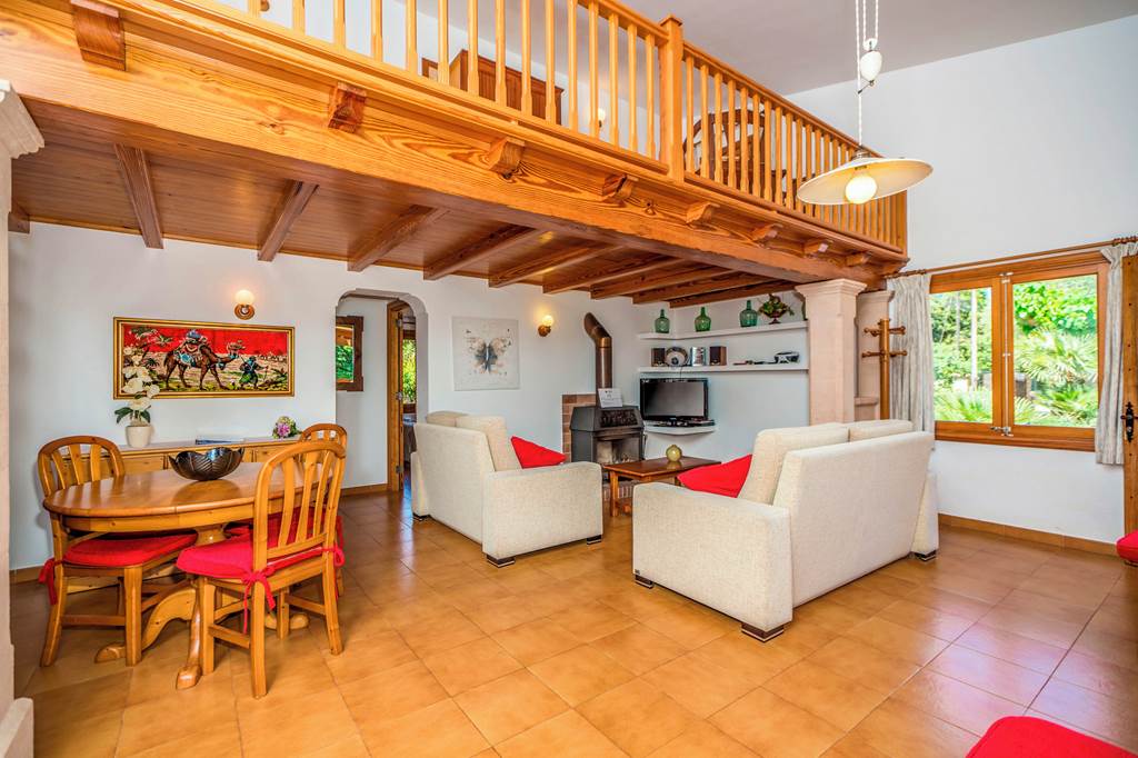 PMI_88305_Villa_Can_Corretja_1024_07.jpg