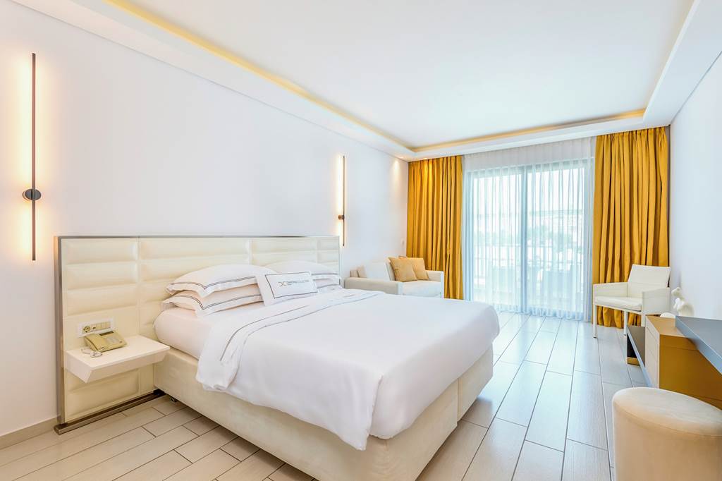 KGS_70318_Diamond_Deluxe_Hotel_1124_25.jpg