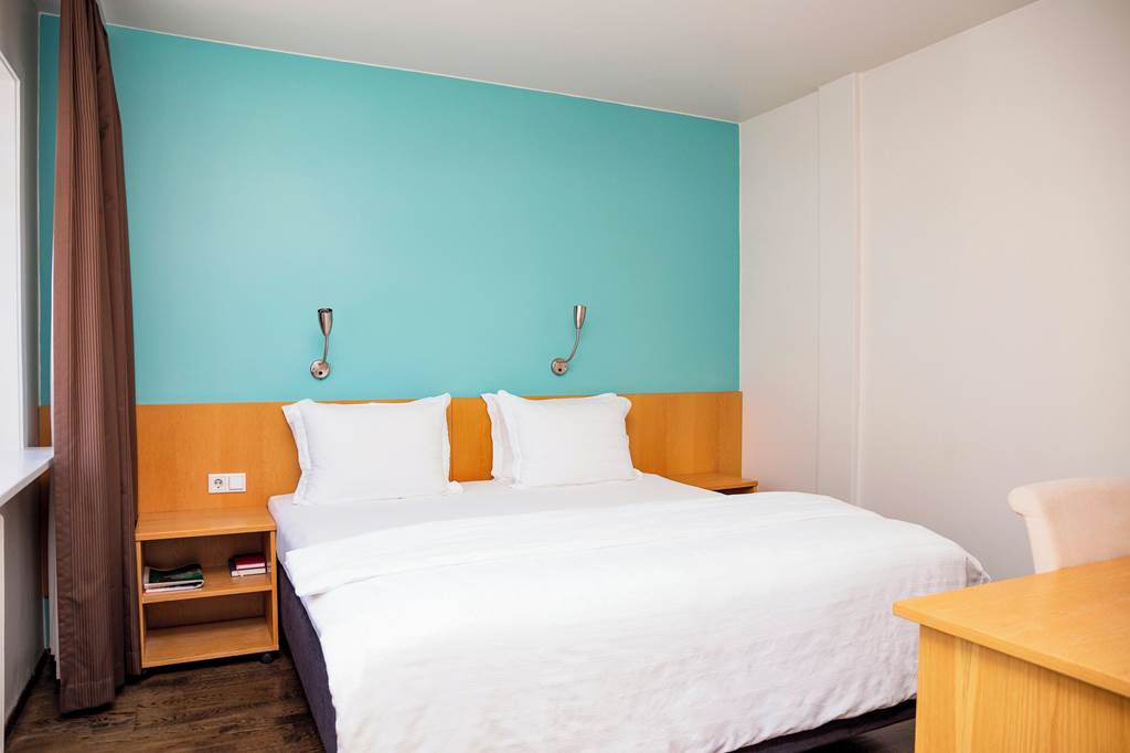 KEF_83542_CenterHotel_Klopp_0122_11.jpg