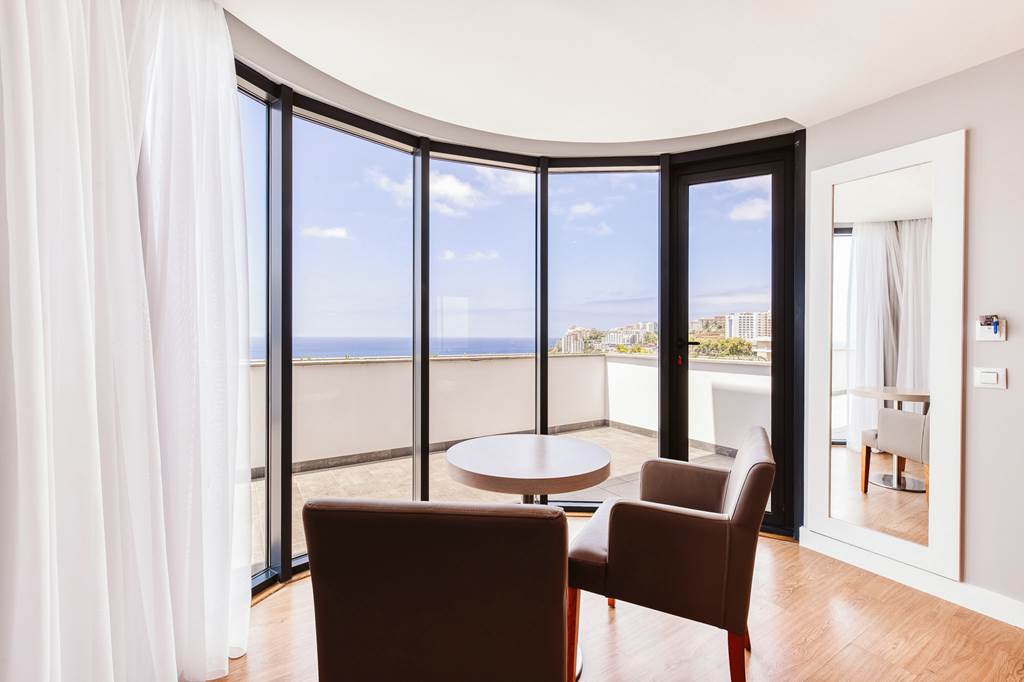 FNC_74008_Vila_Baleira_Funchal_1223_04.jpg