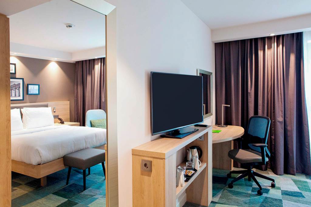BER_86313_Hampton_by_Hilton_Berlin_City_East_Side_Gallery_0923_21.jpg