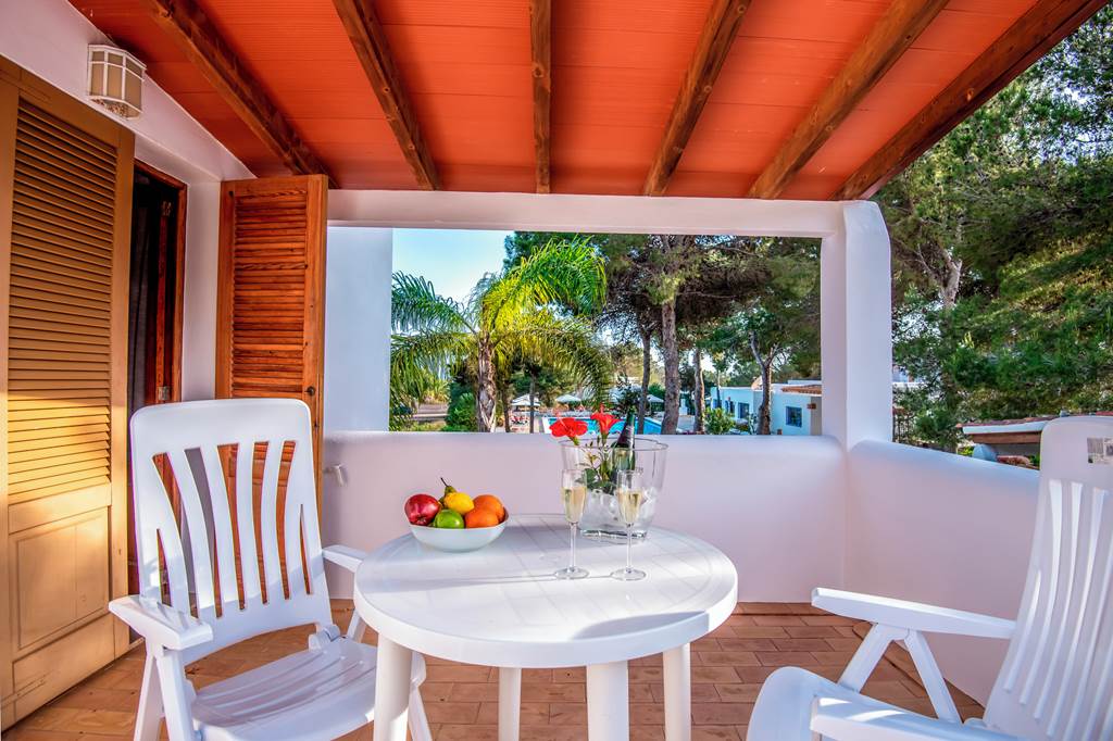 IBZ_86476_Bungalows_Es_Pins_1123_03.jpg