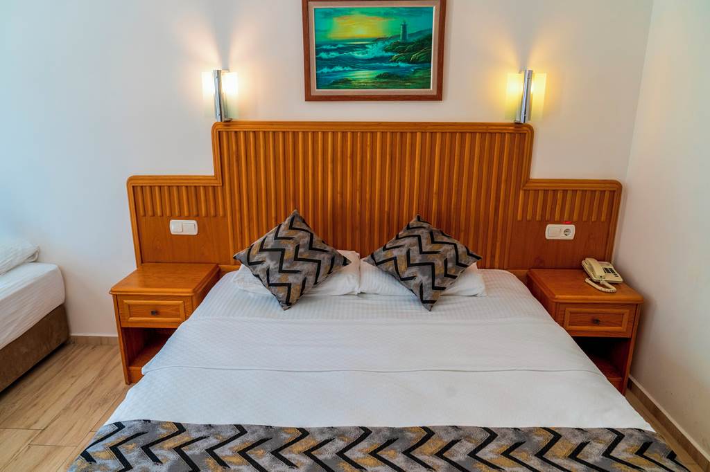 DLM_77329_Belcehan_Hotel_0924_08.jpg
