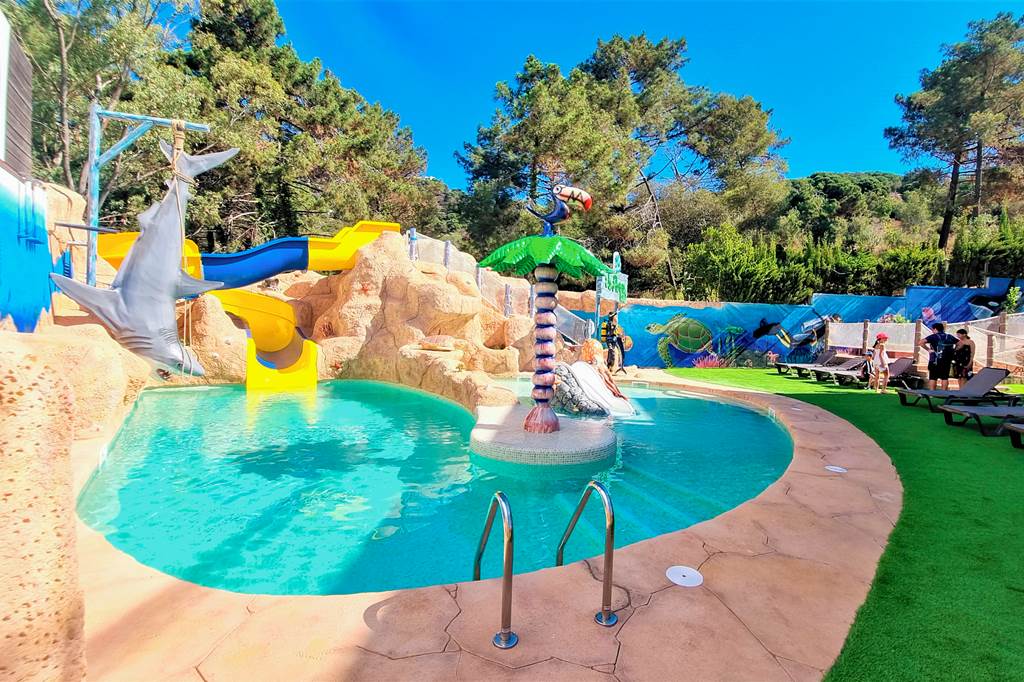 GRO_73681_Apartments_Els_Llorers_0722_05.jpg