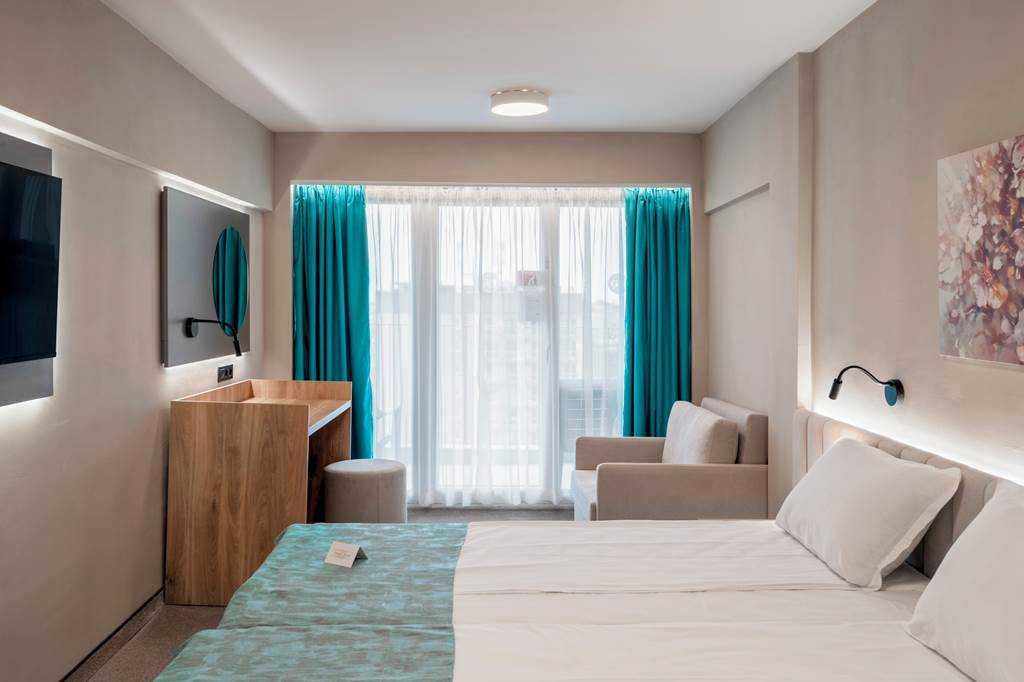 BOJ_78360_Grand_Hotel_Sunny_Beach_0524_02.jpg