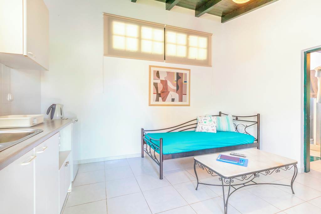 EFL_74536_Sandy_Beach_Villas_&_Apartments_0619_08.jpg