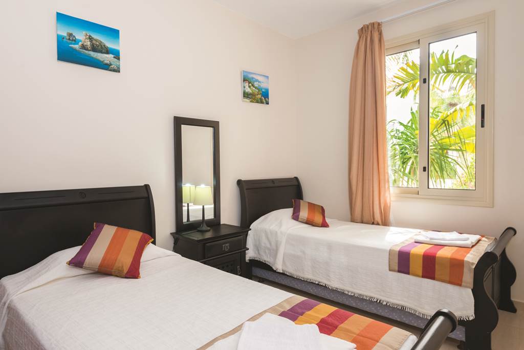 PFO_77299_sea_Point_villas_3_bed_0516_11.jpg