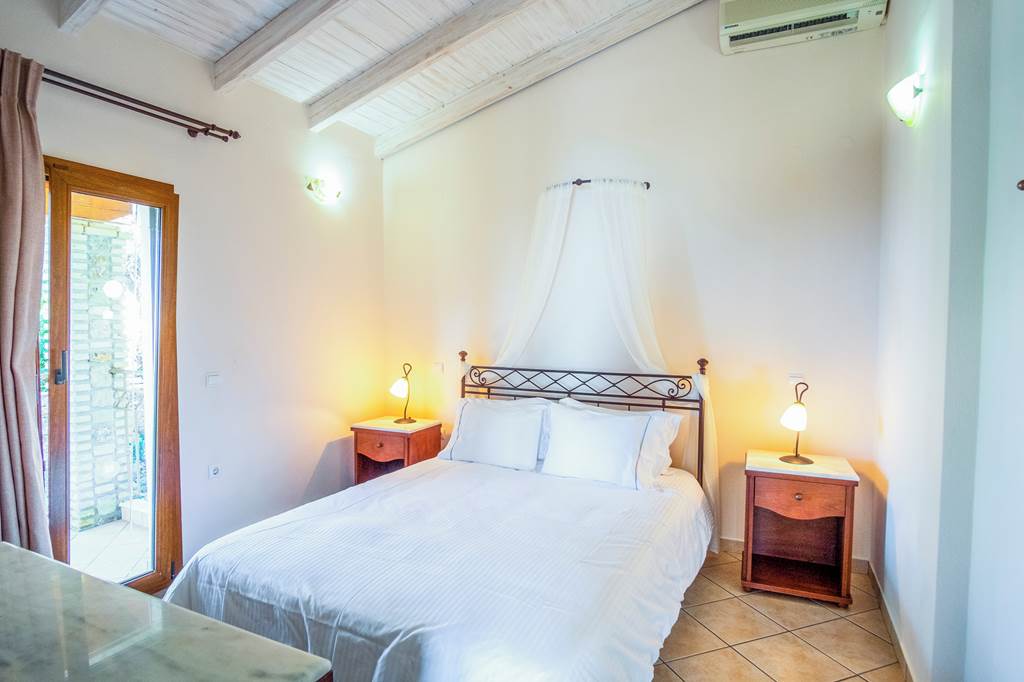 PVK_85256_Apolis_Executive_Villa_0323_06.jpg