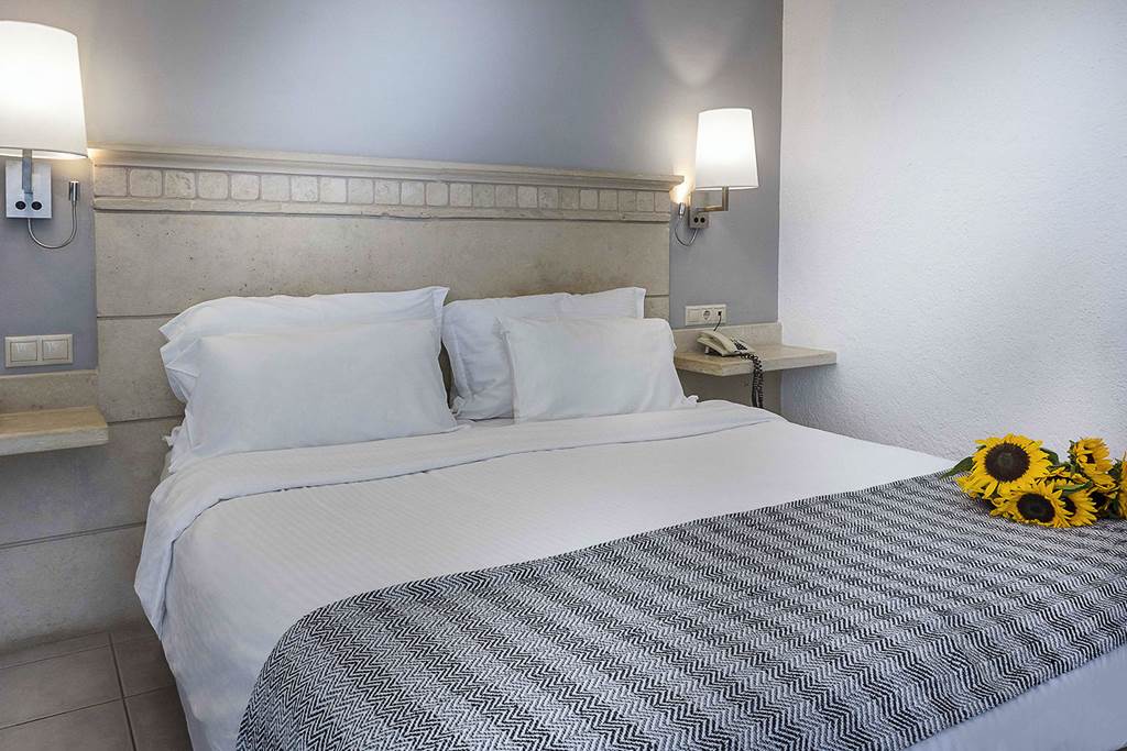 HER_86240_Glaros_Beach_Hotel_1023_09.jpg