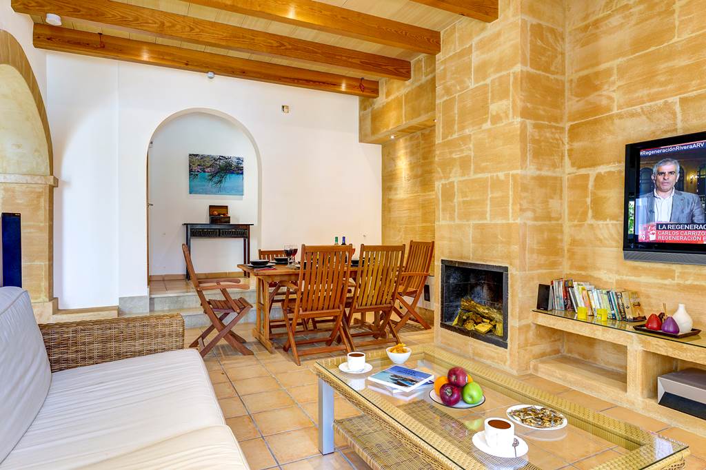 PMI_75484_Villa_Miguel_Angel_0417_14.jpg