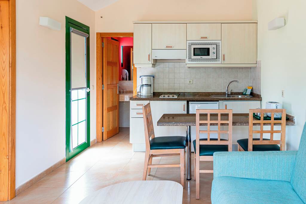LPA_68502_Cordial_Sandy_Golf_Bungalows_0121_09.jpg