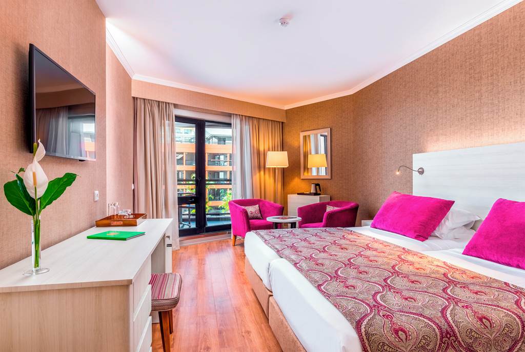 FNC_70150_Enotel_Lido_Resort_0419_07.jpg