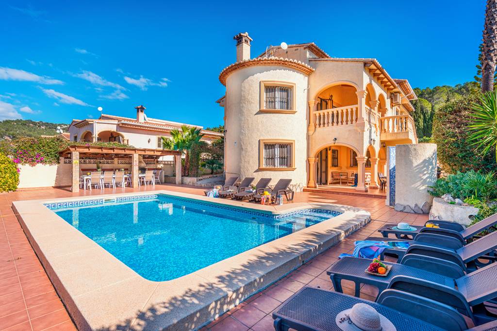 ALC_87322_Villa_Comodo_0224_16.jpg