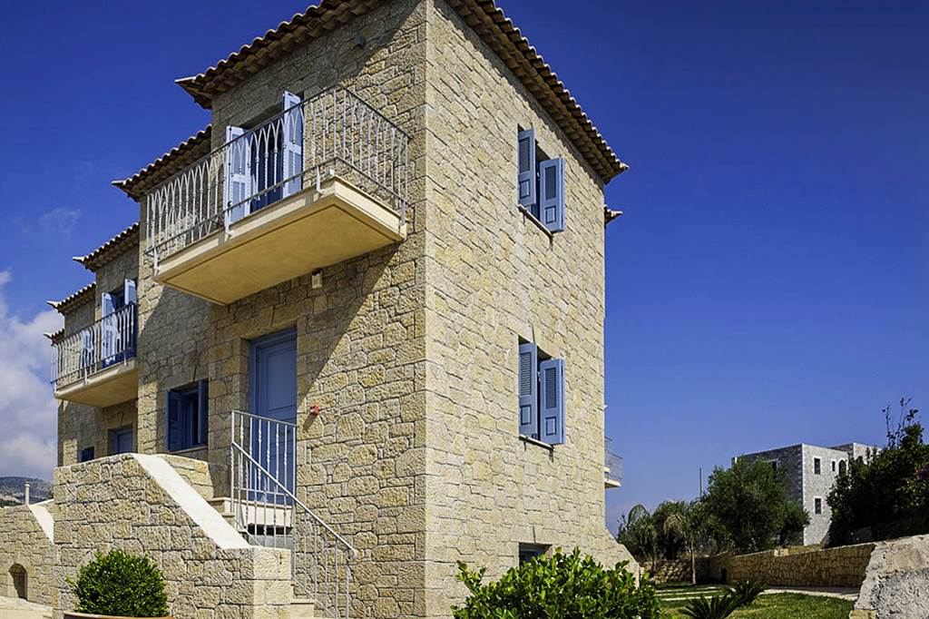 KLX_83180_Golden_Villas_Peloponnese_0821_02.jpg