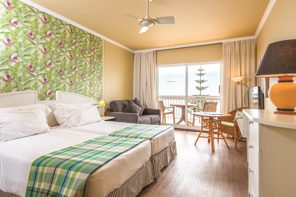 FNC_68620_Pestana_Bay_Ocean_APTHTL_0316_13.jpg