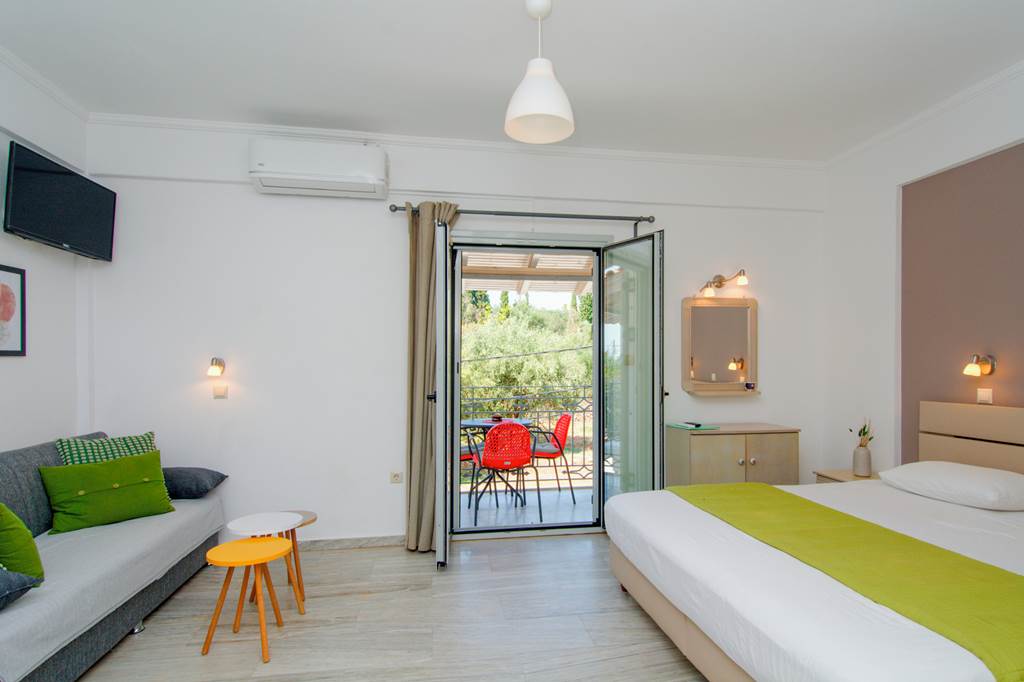 KLX_83487_Echmea_Apartments_0923_02.jpg