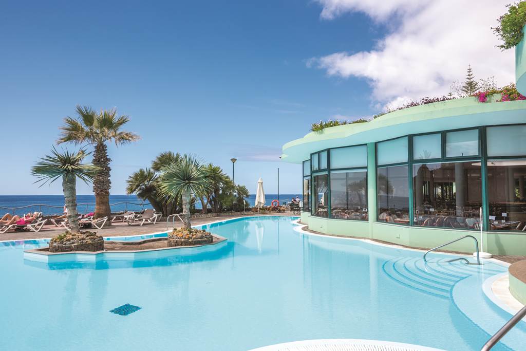 FNC_68620_Pestana_Bay_Ocean_APTHTL_0316_02.jpg