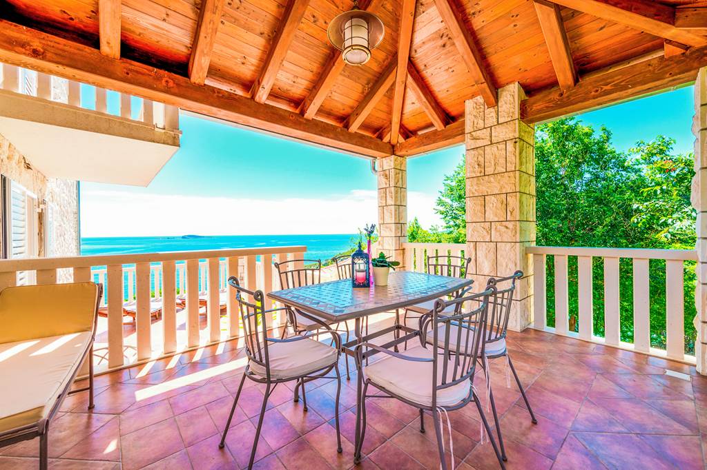 DBV_84888_Villa_Shore_Rise_0123_19.jpg