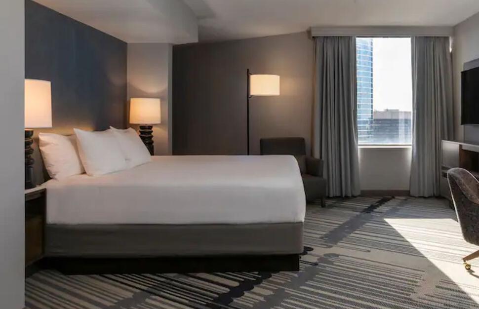 Hyatt-Regency-Houston-9.jpg