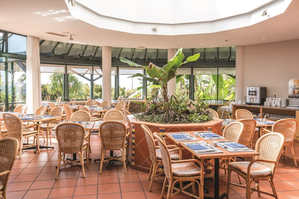 FNC_68620_Pestana_Bay_Ocean_APTHTL_0316_18.jpg