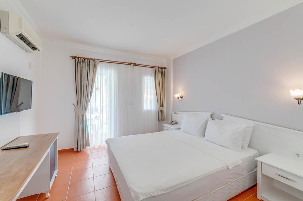 DLM_3528_Hotel_Karbel_Beach_0723_08.jpg