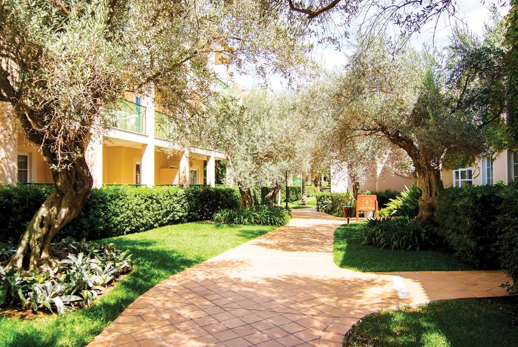 PMI_71510_Viva_Cala_Mesquida_Club_Park_0415_32.jpg