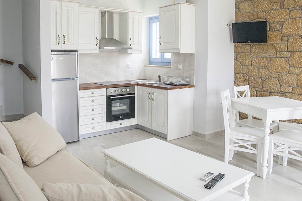 KLX_83180_Golden_Villas_Peloponnese_0821_01.jpg