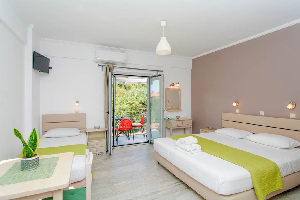KLX_83487_Echmea_Apartments_0923_03.jpg