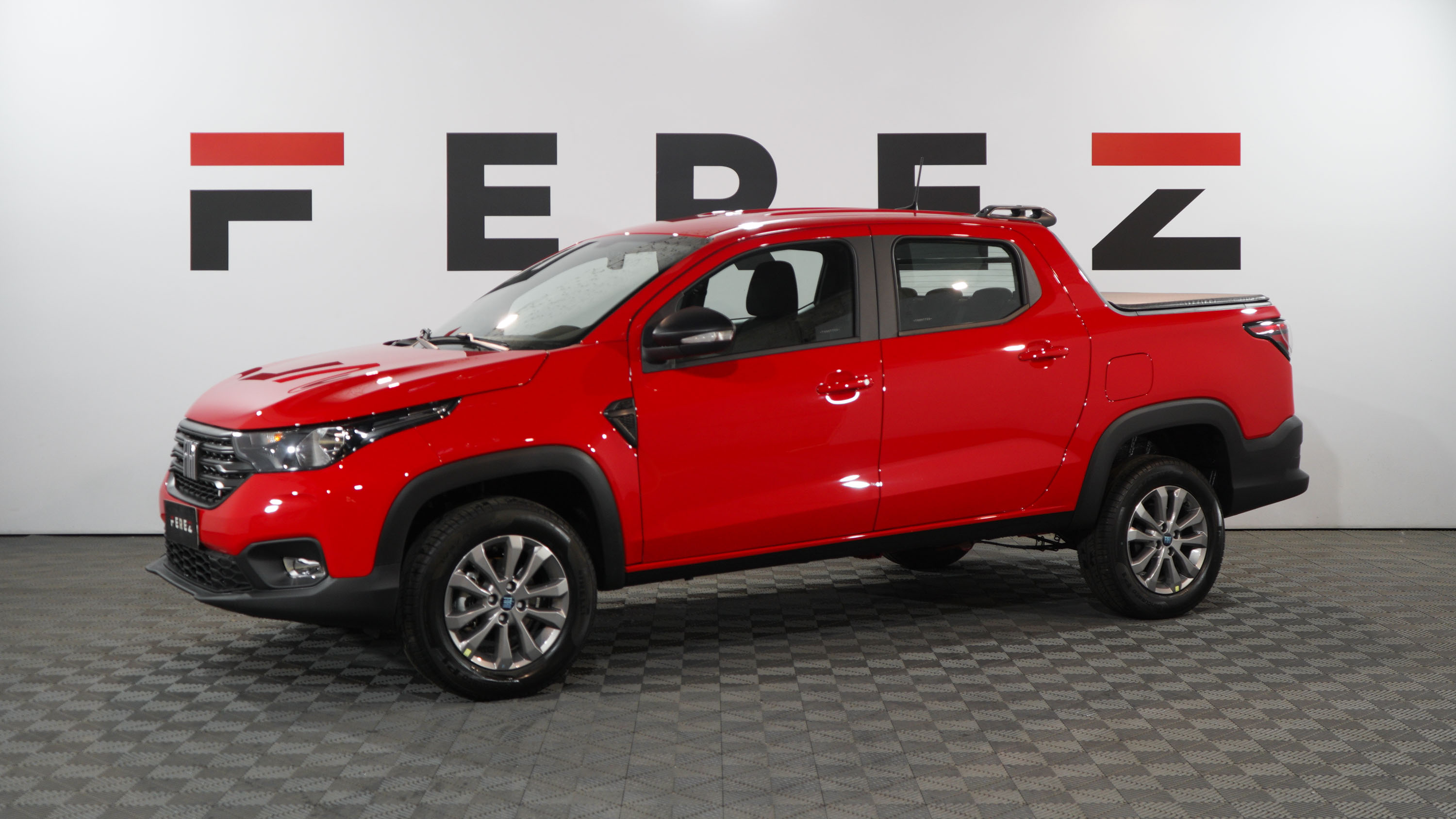 fiat STRADA 1.3 FREEDOM CD MT