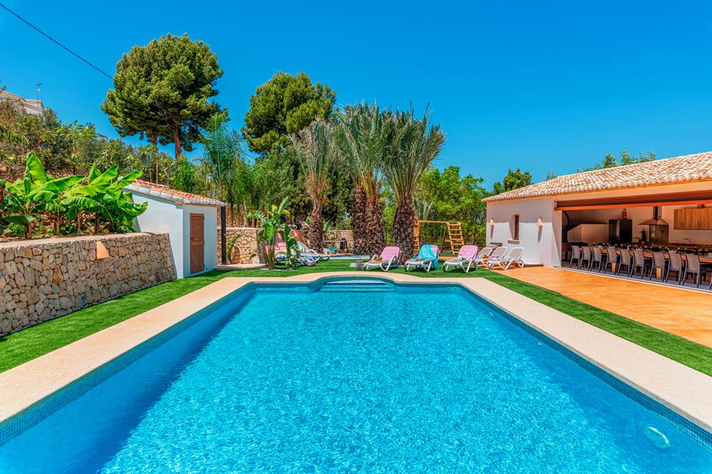 ALC_86295_Villa_Joan_Vista_1023_02.jpg