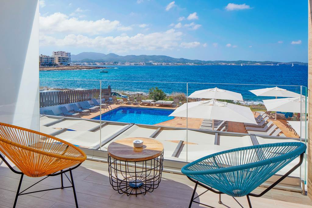 IBZ_79942_Sol_Bahia_Ibiza_Suites_0523_01.jpg
