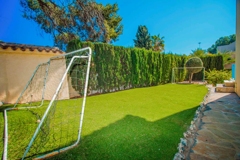 ALC_85700_Villa_Gio_0723_02.jpg