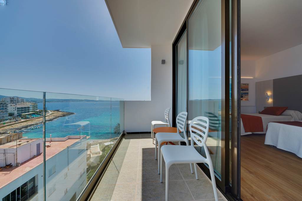 IBZ_74863_Hotel_Abrat_0117_03.jpg