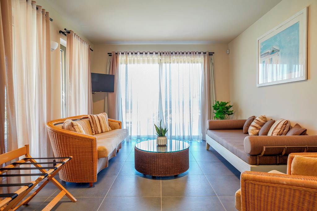 CHQ_88559_Giannoulis_Ele_Mare_Villa_1224_09.jpg