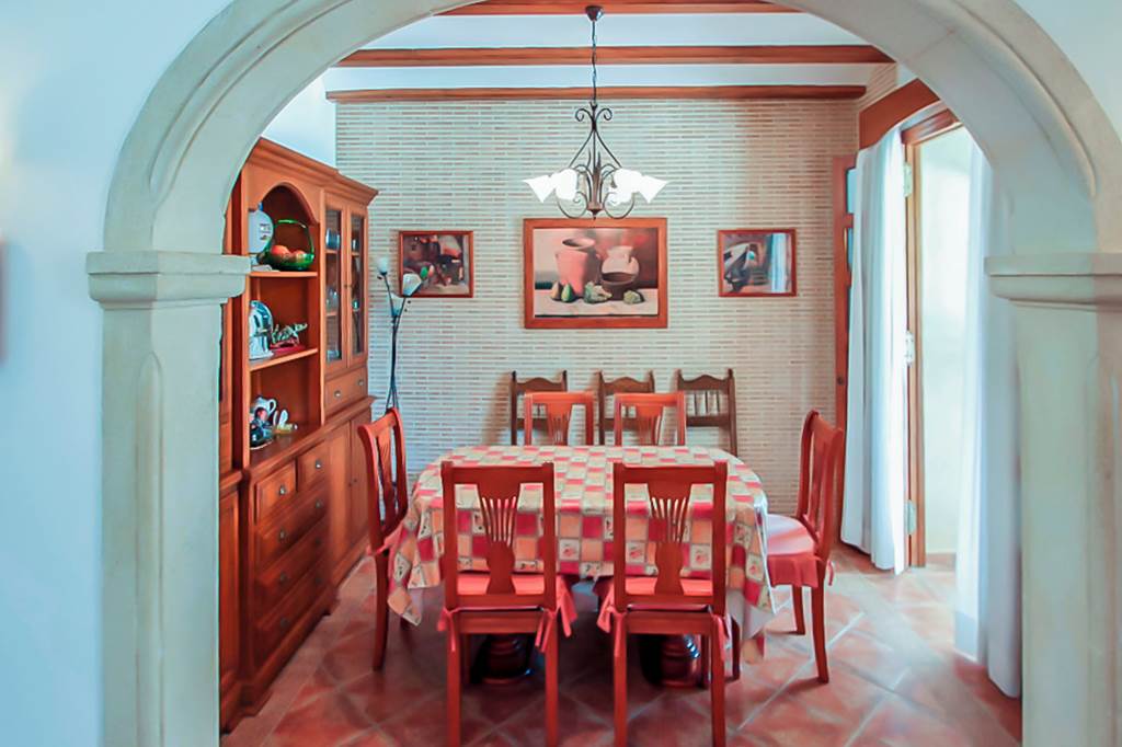 ALC_84005_Villa_Sala_0822_06.jpg
