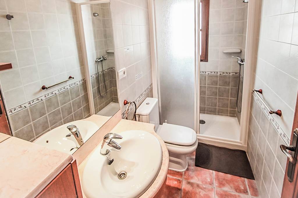 ALC_84005_Villa_Sala_0822_17.jpg