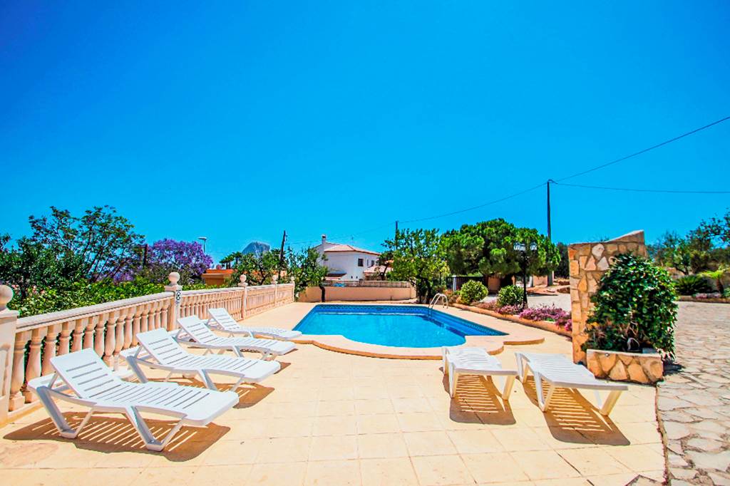 ALC_84005_Villa_Sala_0822_01.jpg