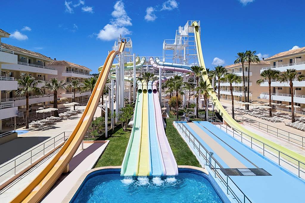 PMI_86244_Fergus_Club_Mallorca_Waterpark_0624_18.jpg