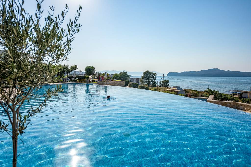 CHQ_78523_Cretan_Dream_Royal_0418_01.jpg