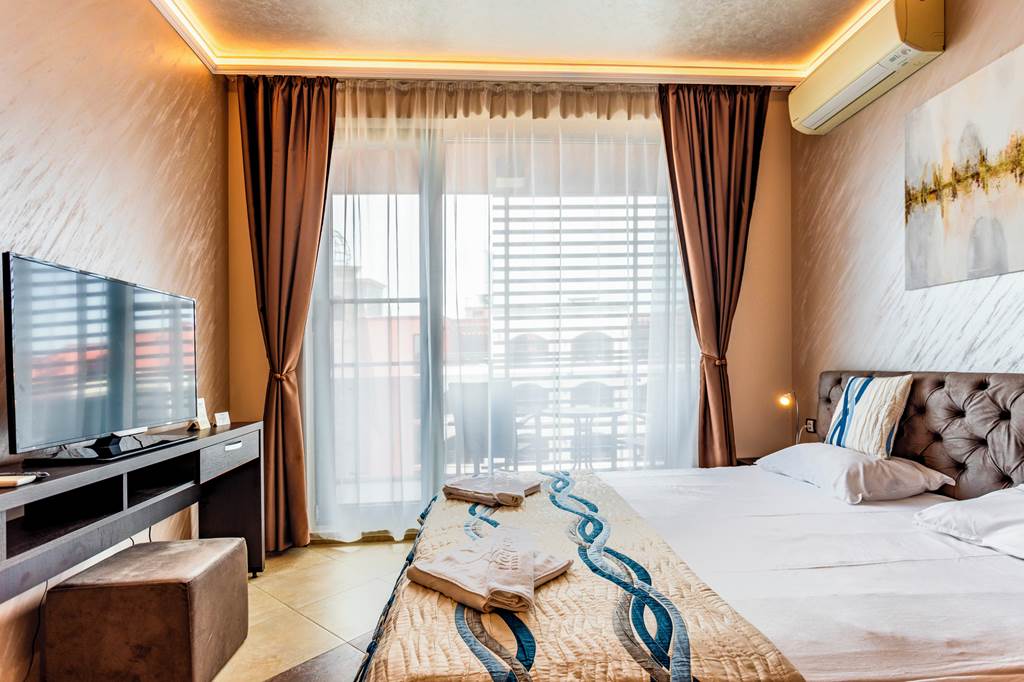 BOJ_78722_Galeon_Residence_&_Spa_0624_04.jpg