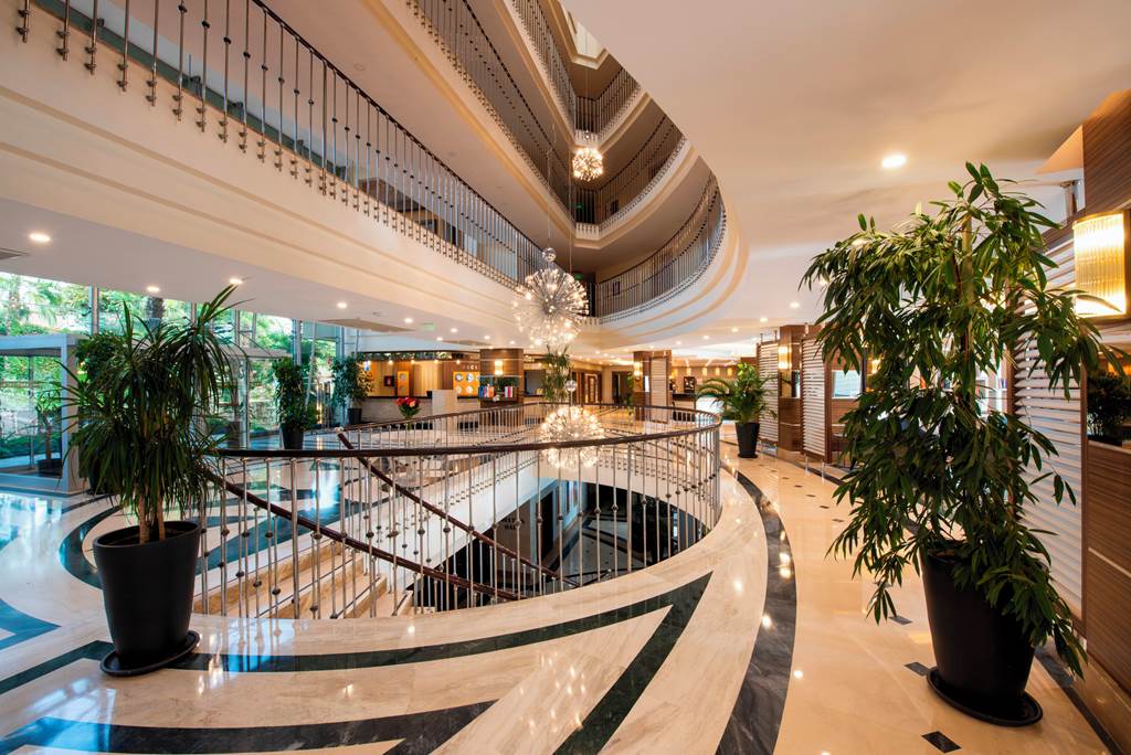 AYT_84559_Side_Star_Park_1022_15.jpg