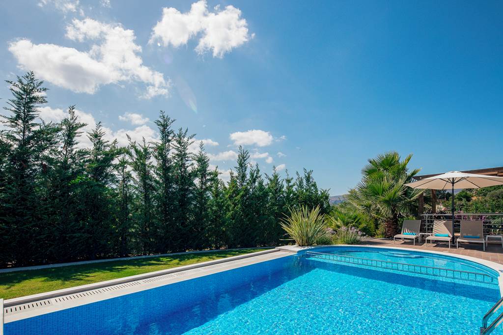 CHQ_86718_Villa_Memories_1223_09.jpg