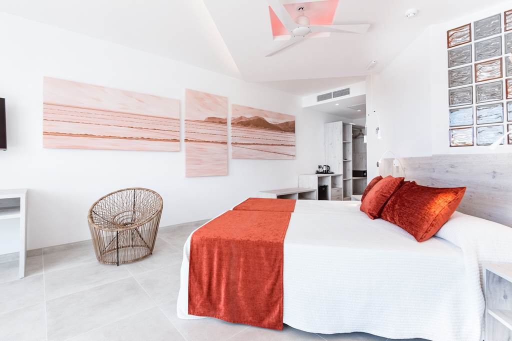 IBZ_74863_Hotel_Abrat_1017_02.jpg