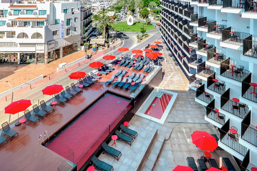 IBZ_1123_Hotel_Vibra_Piscis_0622_03.jpg